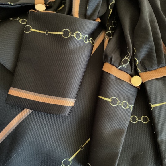 Blouse tops - Picture 11 of 11